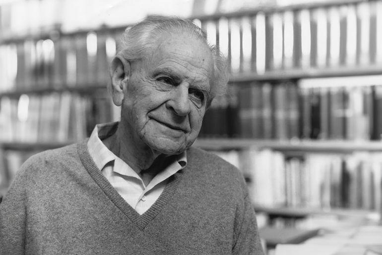 Karl Popper in 1990.