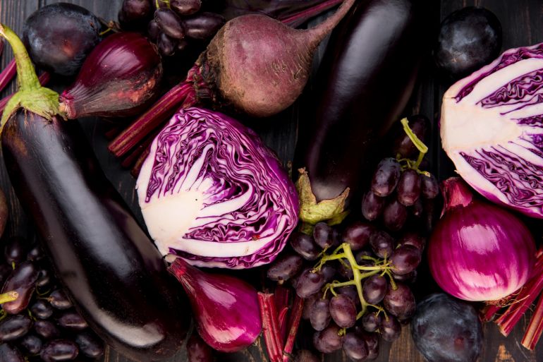 تناول نظام غذائي غني بالأطعمة البنفسجية يمكن أن يكون ذا تأثير إيجابي على الدماغ، خاصة مع التقدم في السن (فريبيك)