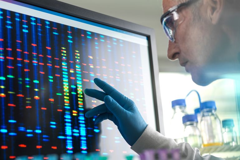 العلم هو القوة الإنتاجية الأساسية (غيتي)