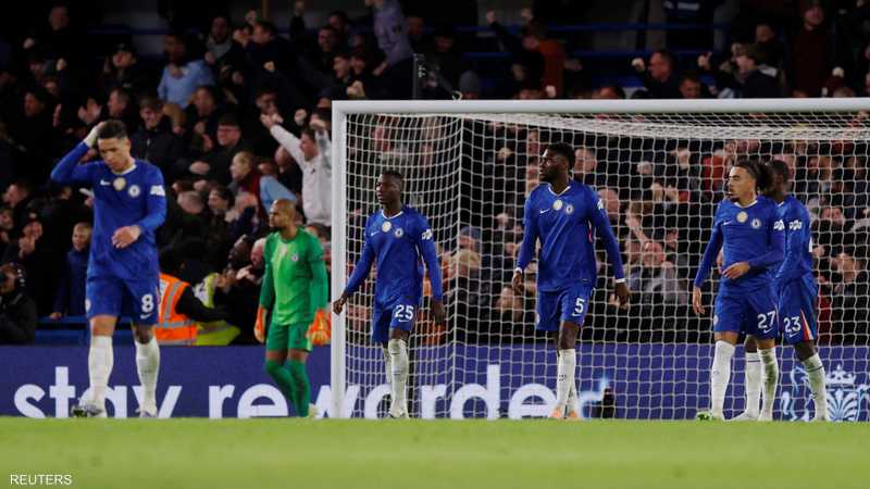 Chelsea fined for throwing a bottle towards the opposing team's bench