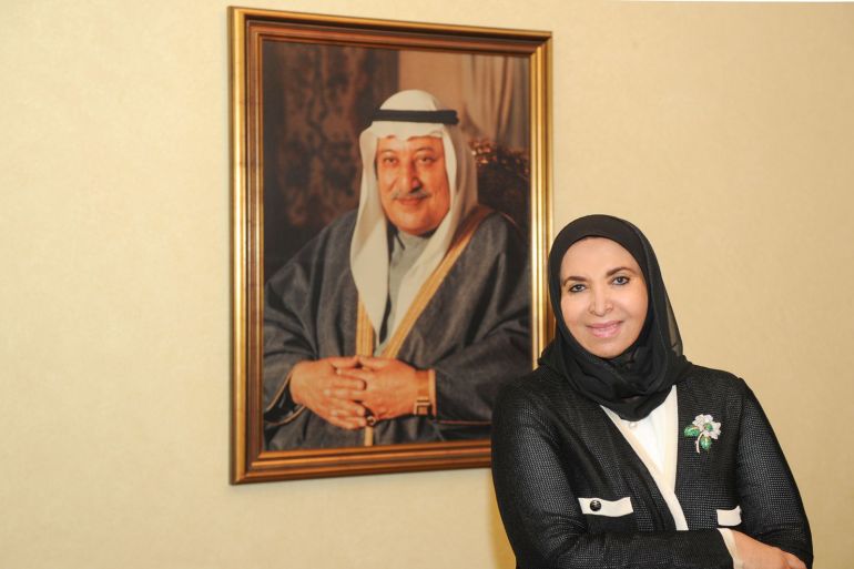 الشاعرة والكاتبة الكويتية الدكتورة سعاد الصباح (الجزيرة)