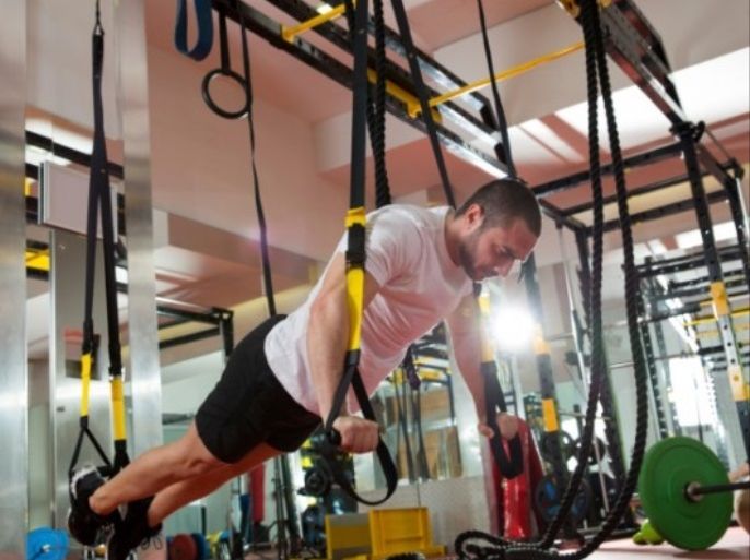 أحد أكثر الأخطاء شيوعا لدى المبتدئين هو محاولة رفع أوزان ثقيلة في وقت مبكر جدا (وكالة الأنباء الألمانية)