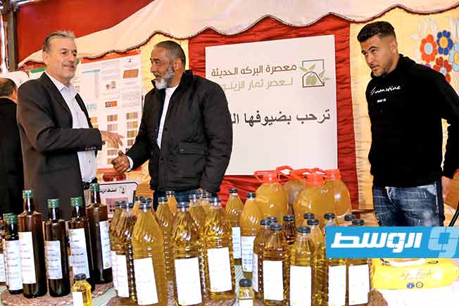 A view of the 'First Tarhuna Olive Tree Exhibition,' held at the Higher Institute of Agricultural Technologies in the Al-Khadra area.